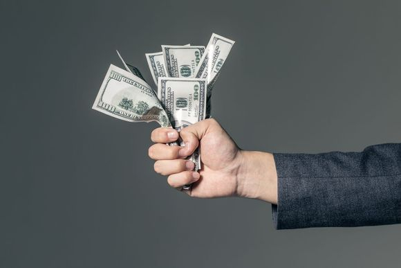 仪征讨债公司的收费标准是什么？是按回款比例还是固定收费？